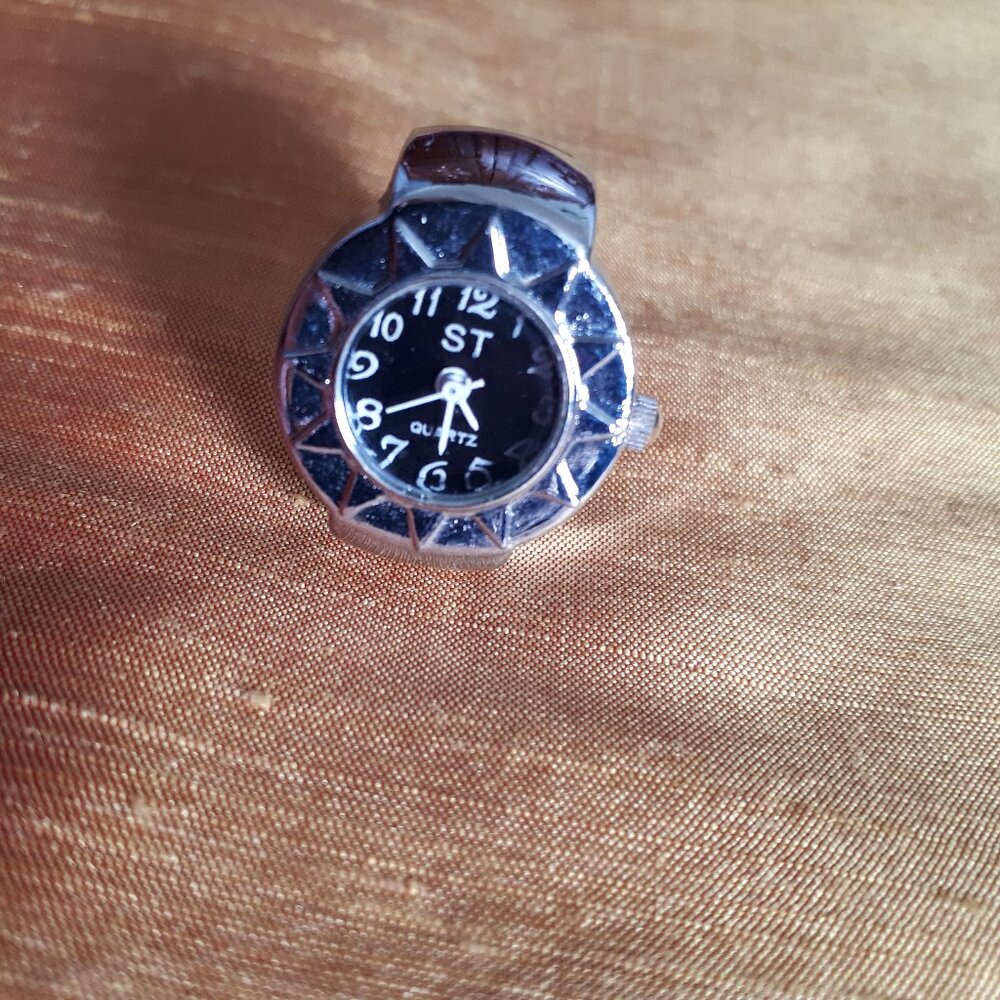 Ring that's a Watch!  Rare and unusual